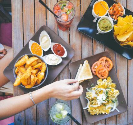 How Refrigerated Couriers Benefit the Food Delivery Industry