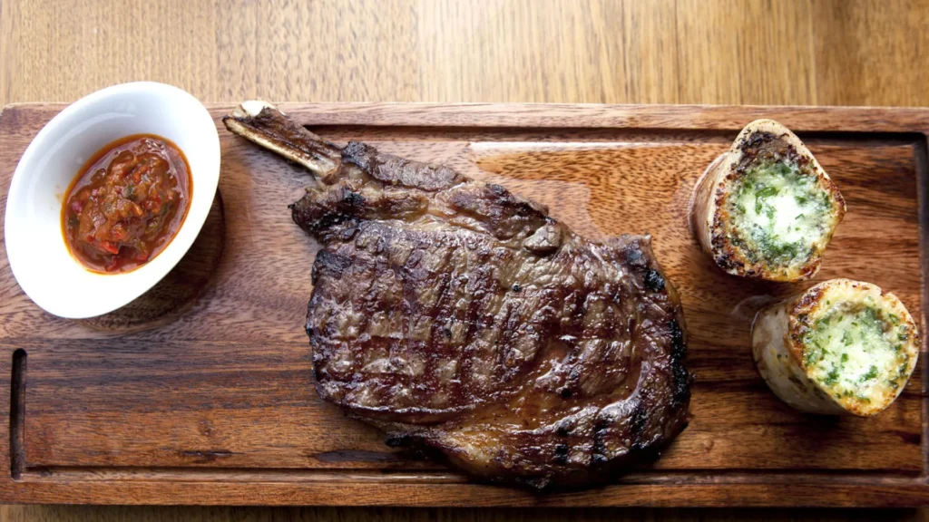 Exceptional Service at a Steak Restaurant Keeps Guests Coming Back for More